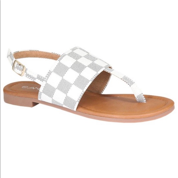 Checkered Thong Sandals - Picture 2 of 8
